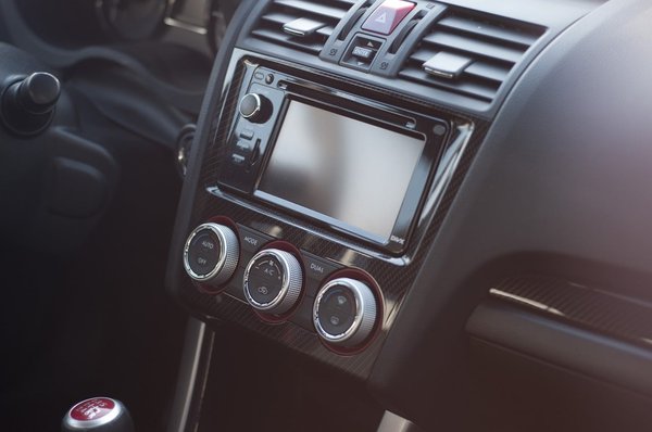 Les principaux avantages de l'utilisation de CarPlay et Android Auto