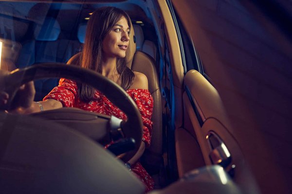 Créez une ambiance céleste dans votre véhicule avec un ciel étoilé voiture